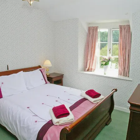 Holiday home Bickley School House